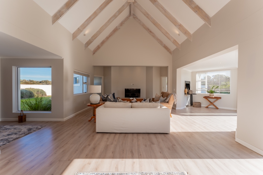 4 Bedroom Property for Sale in St Francis Links Eastern Cape